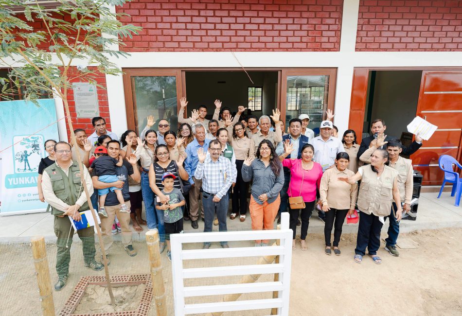 Centro de Producción y Acopio para la Asociación de Mujeres Emprendedoras Conservacionistas de los Bosques Secos (Piura)